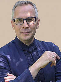 Xiaofeng Cserkész Gábor (晓峰)